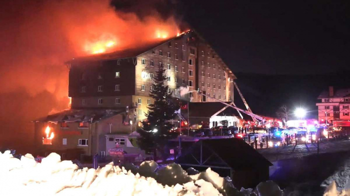   66 Tote bei Hotel-Brand in türkischem Skigebiet  