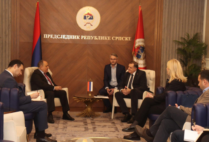 President of Republic of Srpska offers to enhance cooperation with Azerbaijani business circles