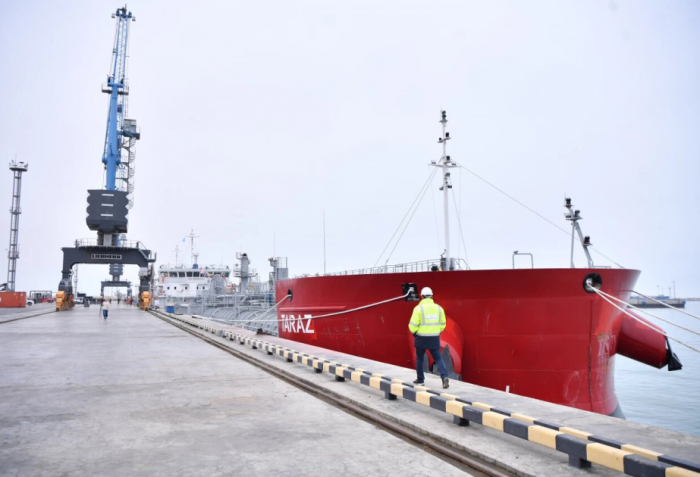  El primer lote de petróleo del yacimiento de Kashagan es enviado a Bakú 