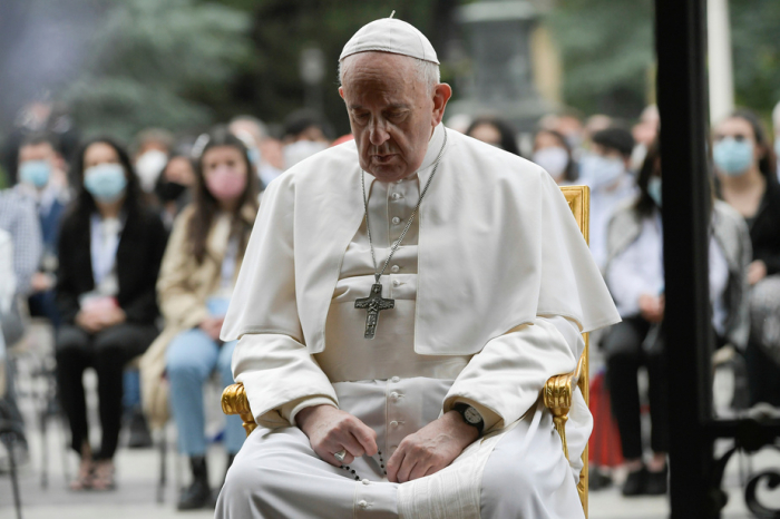 Le pape François dénonce la "crise de la vérité" dans un message sur l