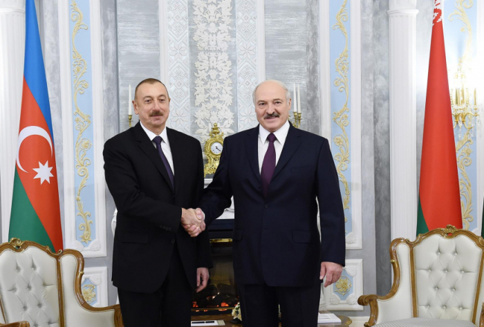  Ilham Aliyev félicite Loukachenko pour sa réélection à la présidence 