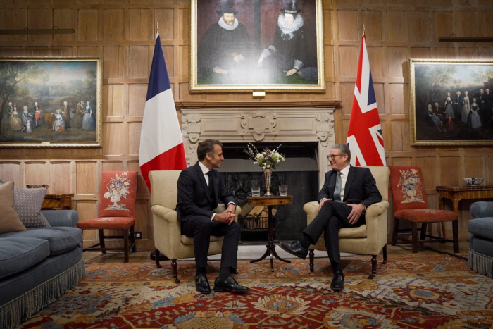   Emmanuel Macron a rencontré le Premier ministre britannique Keir Starmer  