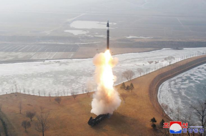 La Corée du Nord revendique un tir de missile hypersonique