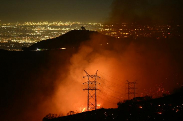   Incendies à Los Angeles:   au moins 24 morts, des vents violents menacent à nouveau