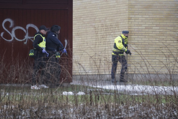  Police say around 10 people killed in Sweden school campus shooting 