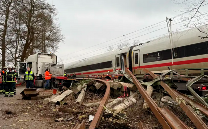 Train collides with truck in Germany, killing 1