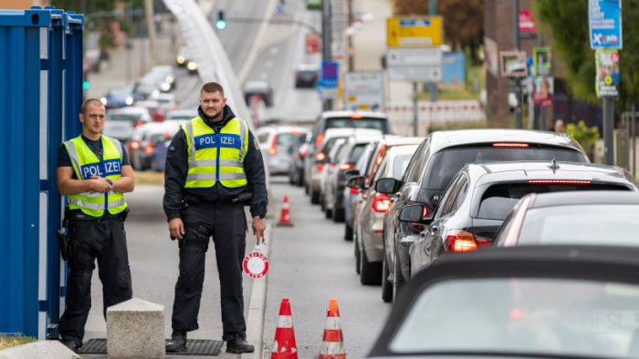 Germany extends temporary border controls