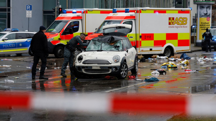   At least 20 injured after car drives into crowd in Munich  