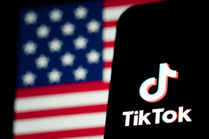 TikTok returns to Apple and Google app stores in US