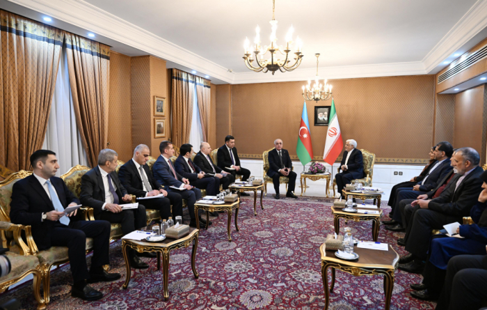 Azerbaijani PM meets with Iran’s First Vice President