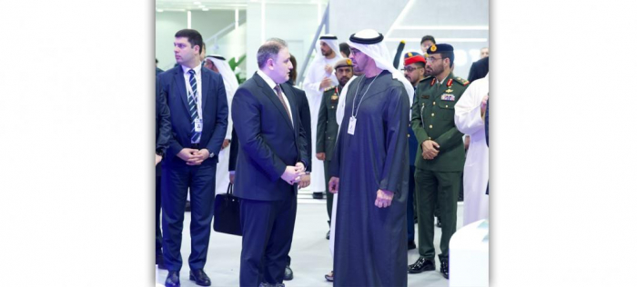 UAE President views military products manufactured in Azerbaijan