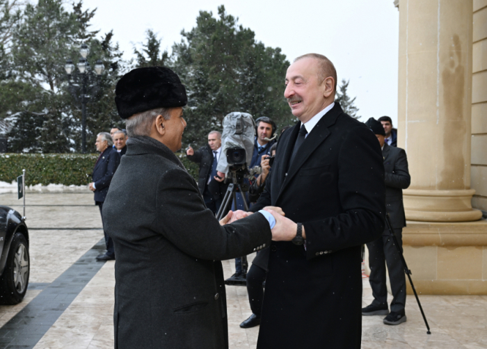    Şahbaz Şərifin qarşılanma mərasimi olub   