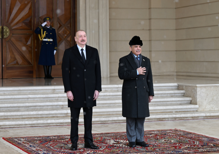  Official welcome ceremony held for Pakistani PM in Baku 