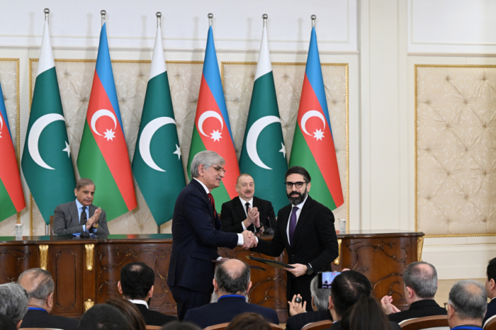  Azerbaijan, Pakistan exchanged signed documents 