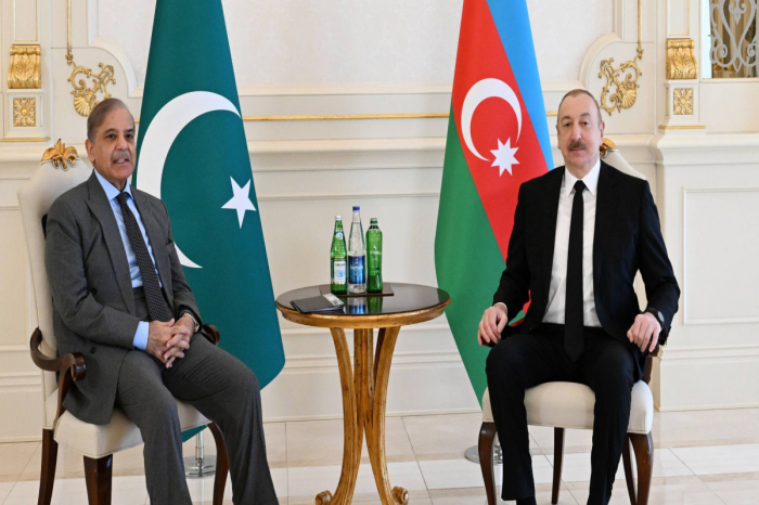  El Presidente de Azerbaiyán y el Primer Ministro de Pakistán hacen declaraciones a la prensa 