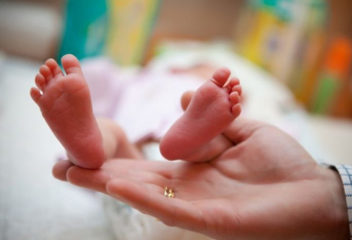   El primer niño nacido en Joyalí después de la liberación de la ocupación  