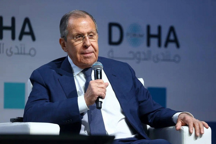             Lavrov:    “Müharibə dondurulmayacaq”   