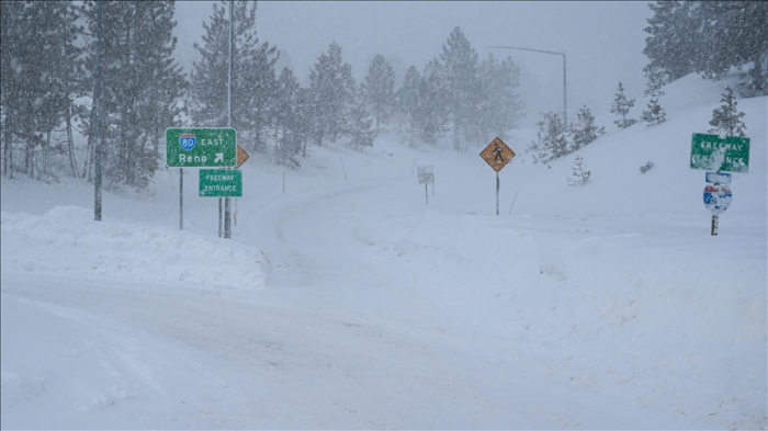 Millions brace for snowstorm in northeastern US