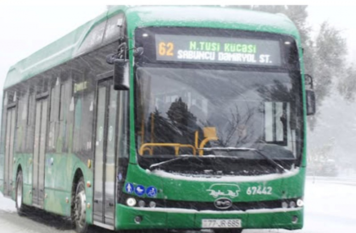 Bu gün avtobuslar 21:00-a kimi işləyəcək  
