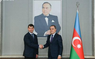  Azerbaiyán y Ucrania celebraron consultas políticas: el derecho internacional en el punto de mira 