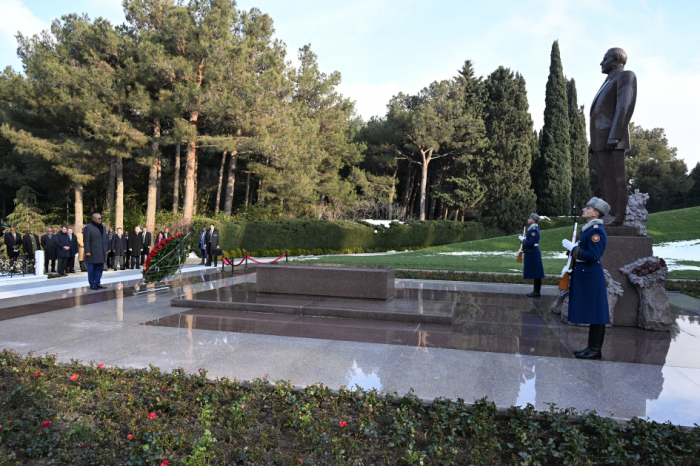 President of Guinea-Bissau pays tribute to National Leader Heydar Aliyev