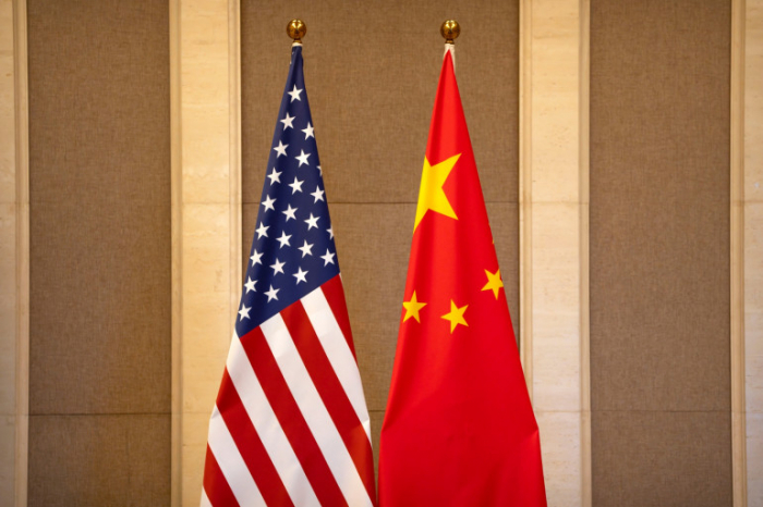 Pékin réplique à Trump et impose des droits de douane à plusieurs produits américains