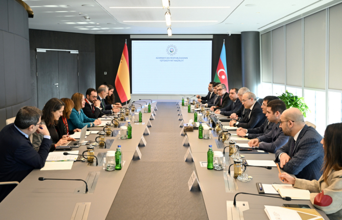 Azerbaijan and Spain sign MoU to strengthen economic partnership