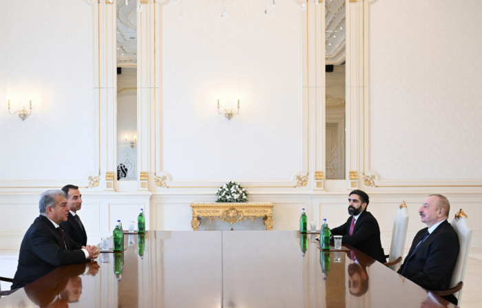  President Ilham Aliyev receives President of FC Barcelona 