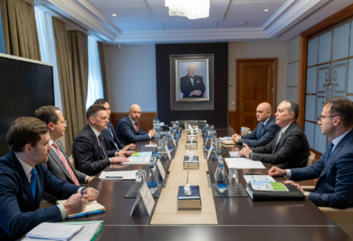 Azerbaijan, Eurasian Development Bank explore prospects for expanding cooperation