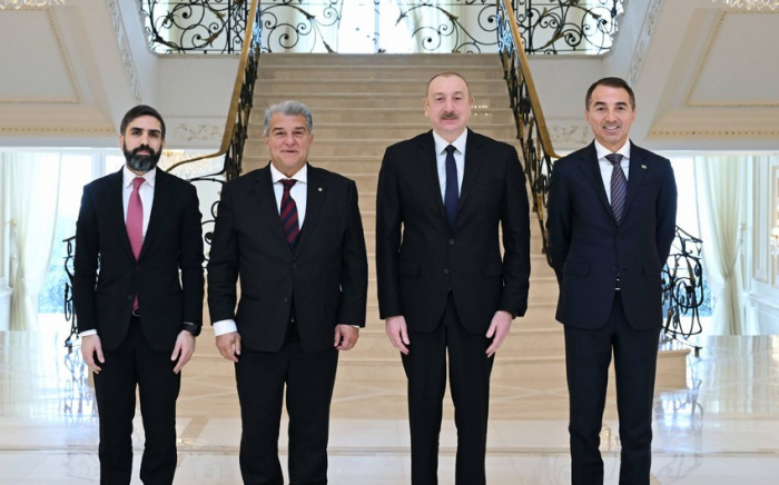   Ilham Aliyev empfing den Präsidenten des Fußballklubs Barcelona  