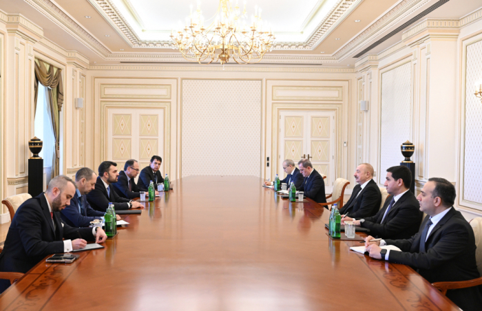  El Presidente azerbaiyano recibe al Ministro de Asuntos Exteriores de Bulgaria 