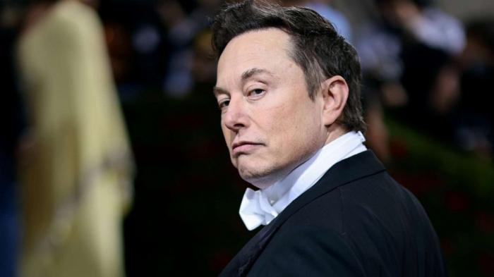   Panne du réseau social X : Elon Musk évoque une «cyberattaque massive»  