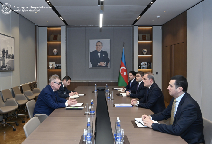   Se discuten varios aspectos de la cooperación entre Azerbaiyán y la ONU  