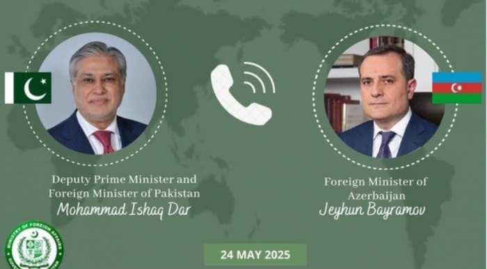 Ceyhun Bayramov pakistanlı həmkarı ilə müzakirələr aparıb
Ceyhun Bayramov pakistanlı həmkarı ilə müzakirələr aparıb