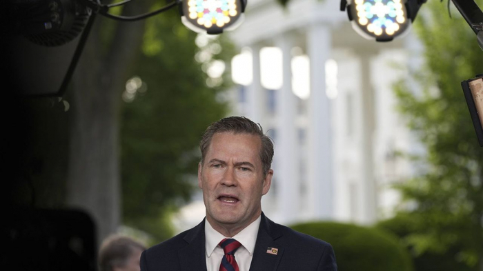 Donald Trump se sépare de son conseiller à la sécurité nationale Mike Waltz