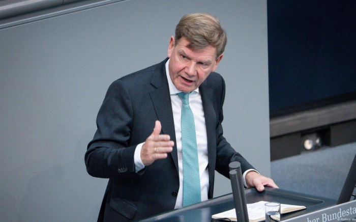  Johann Wadephul hat sich gegen ein Waffenembargo gegen Israel ausgesprochen  