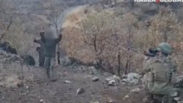 Türkiyə PKK-nın yaxın vaxtlarda fəaliyyətinə son qoyacağını gözləyir
Türkiyə PKK-nın yaxın vaxtlarda fəaliyyətinə son qoyacağını gözləyir