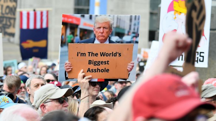   Proteste gegen Trump-Regierung in Tausenden US-Städten  