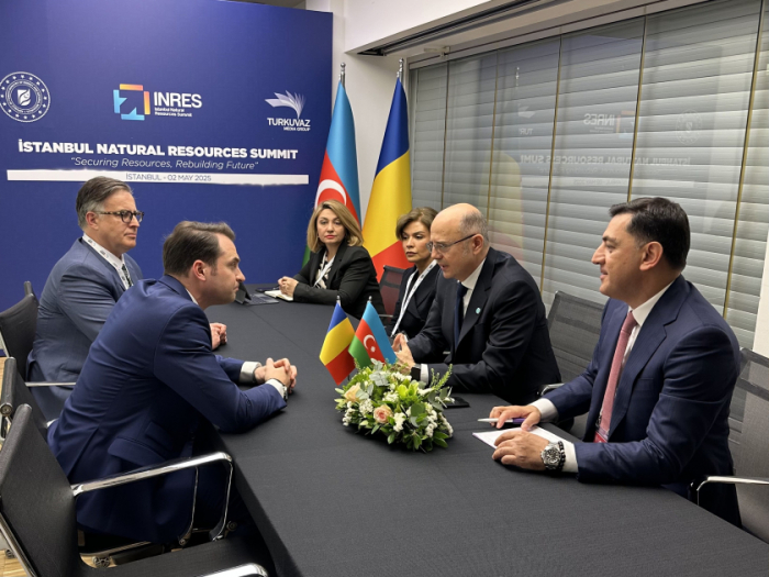   Aserbaidschans Energieminister trifft sich mit rumänischen und bulgarischen Amtskollegen  