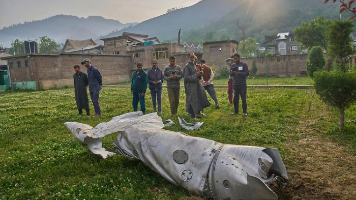   Pakistan droht mit Vergeltung - und schießt zurück  