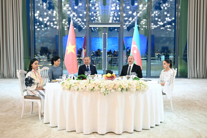   President Ilham Aliyev hosted state banquet in honor of General Secretary of Central Committee of Communist Party of Vietnam  