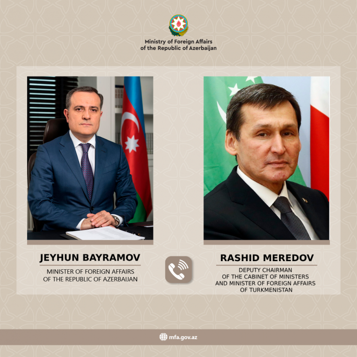   Außenminister von Aserbaidschan und Turkmenistan erörtern Möglichkeiten zur Verbesserung der zwischenstaatlichen Zusammenarbeit  