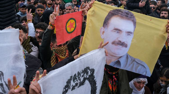 PKK verkündet Auflösung und Ende des bewaffneten Kampfes