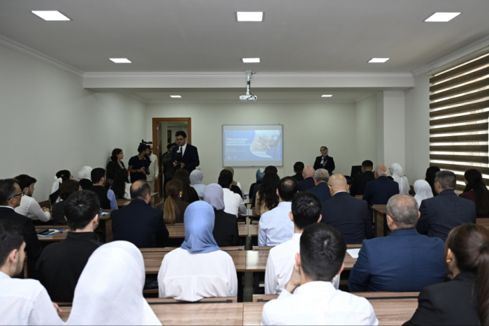“Ailə dəyərlərimizə gənclərin baxışı” mövzusunda tədbir keçirilib “Ailə dəyərlərimizə gənclərin baxışı” mövzusunda tədbir keçirilib