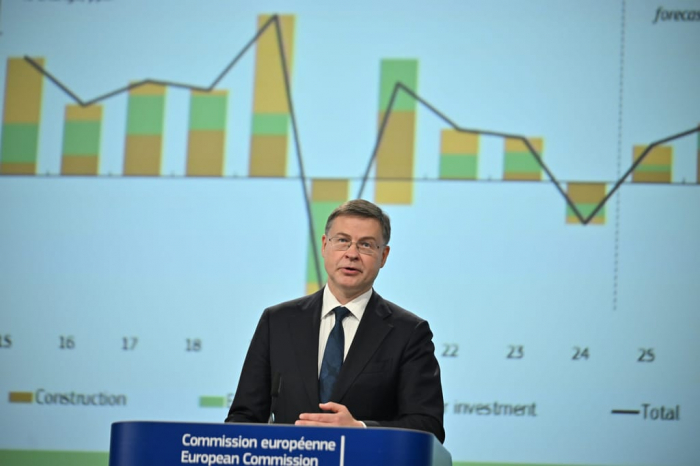 EU downgrades growth estimates after US trade war