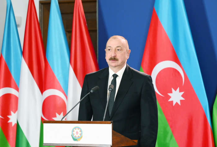 Azərbaycan Prezidenti: "Macarıstan müstəqil siyasət aparan nadir ölkələrdən biridir" Azərbaycan Prezidenti: "Macarıstan müstəqil siyasət aparan nadir ölkələrdən biridir"
