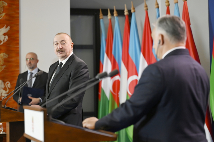 İlham Əliyev və Viktor Orban birgə bəyanatla çıxış ediblər İlham Əliyev və Viktor Orban birgə bəyanatla çıxış ediblər