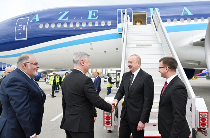   Aserbaidschans Präsident trifft zu einem Arbeitsbesuch in Ungarn ein  