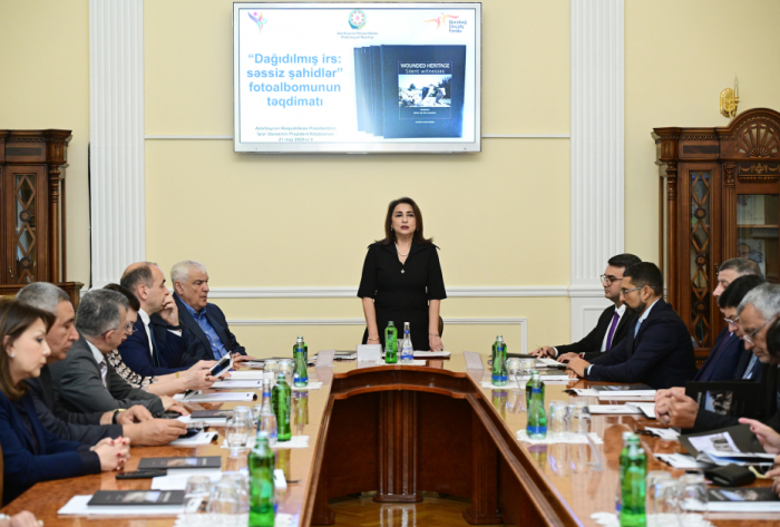 Presidential Library hosts presentation of photo album “Destroyed Heritage: Silent Witnesses”