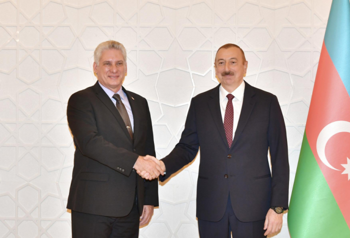  Miguel Díaz-Canel Bermúdez felicita a presidente de Azerbaiyán por Día de la Independencia